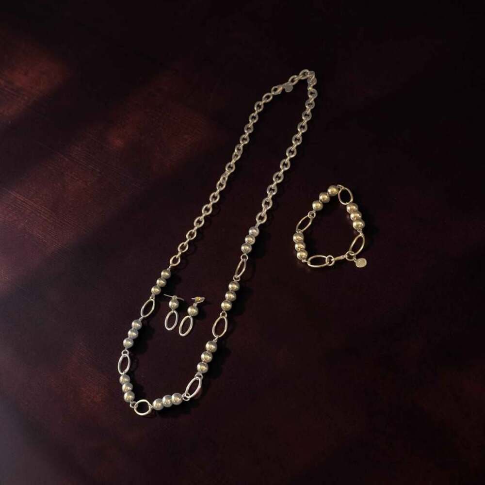 Sarah Coventry Gold Tone Jewelry Set - Necklace, Bracelet, and Earrings